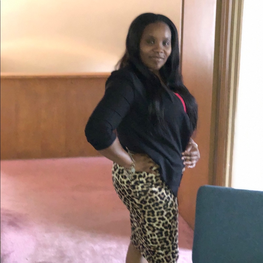 Meet your Posher, Chaquetta